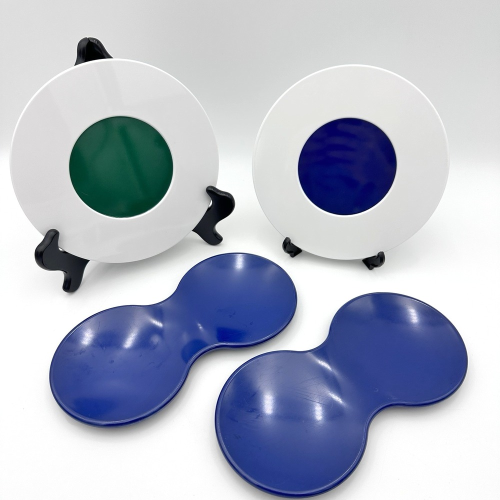 Tupperware 2 Spoon Rests 2 Round Trivets Blue White Green Kitchen Lot Melamine